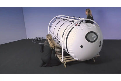 People using the Summit to Sea Hyperbaric Oxygen Therapy